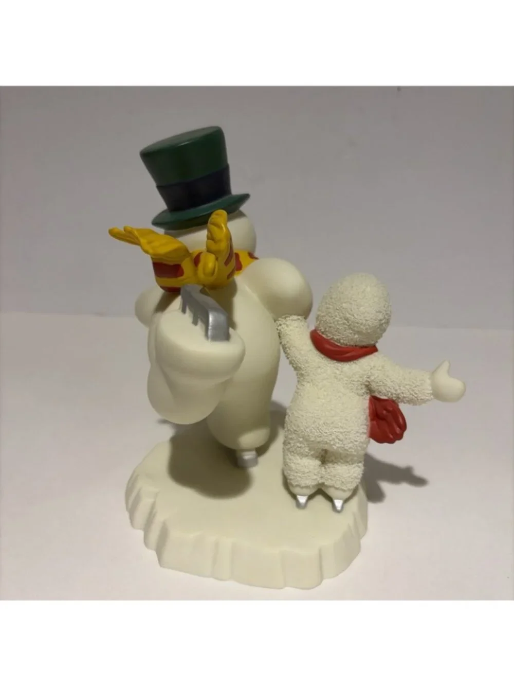 DEPARTMENT 56 Snowbabies Guest Collection Frosty The Snowman Catch Me If You Can